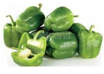 Dinstan odrezak sa zelenom paprikom