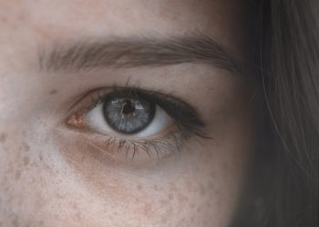 laserska operacija kapaka