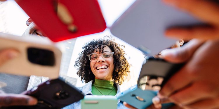 Maske za mobilne telefone